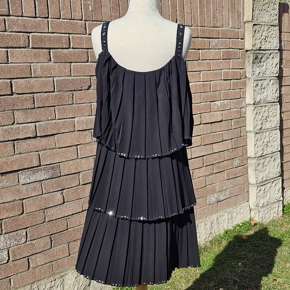 Ted Baker layered played beaded party dress - Picture 6 of 16